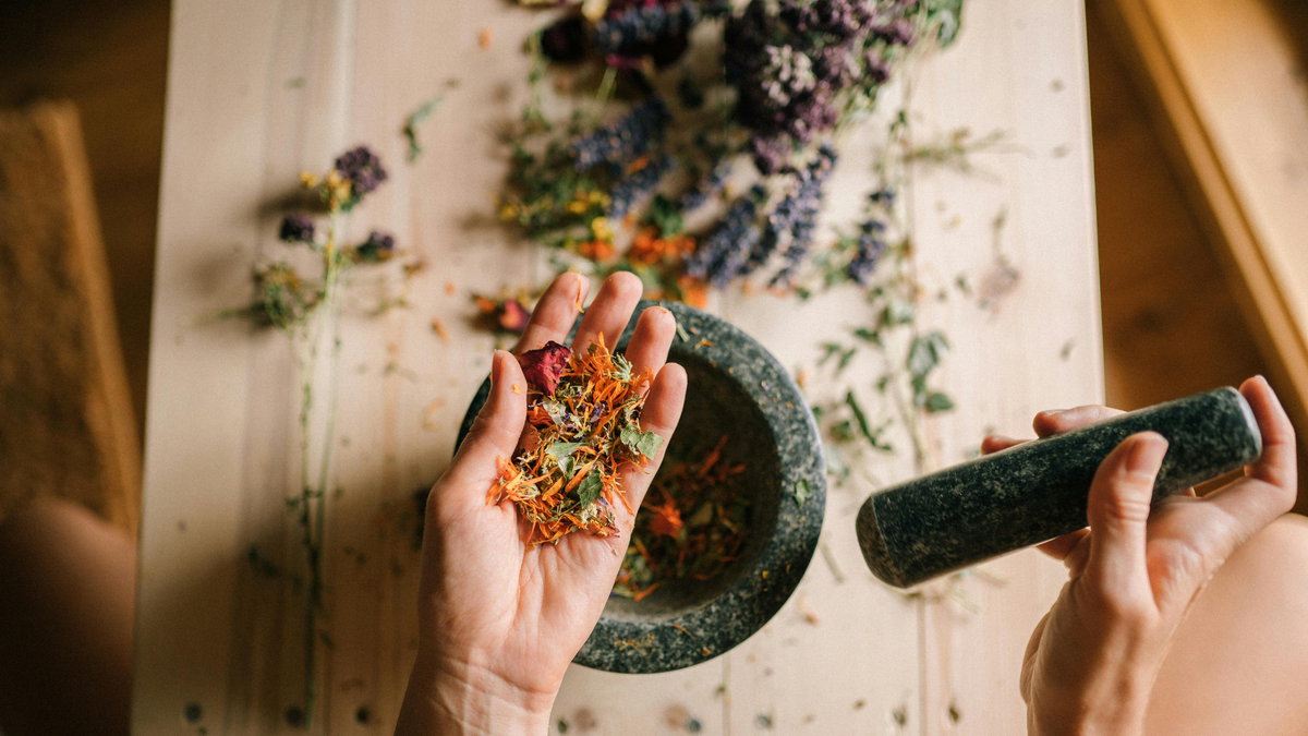 How to Make Your Own Capsule Supplements at Home in Six Simple Steps ...